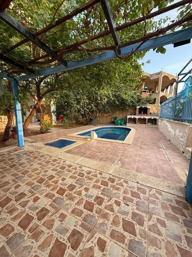 شقة أرضية للبيع في بقين - 4