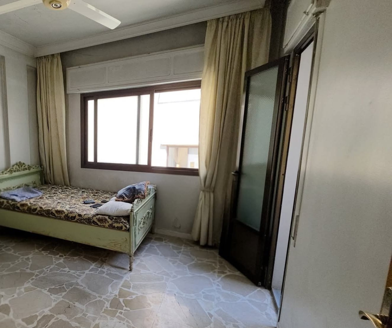 شقة للبيع-مهاحرين - 3