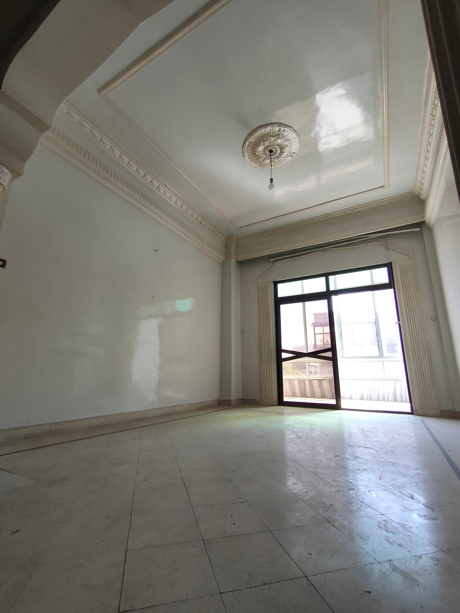 شقة فاخرة للبيع -الشهبندر - 5