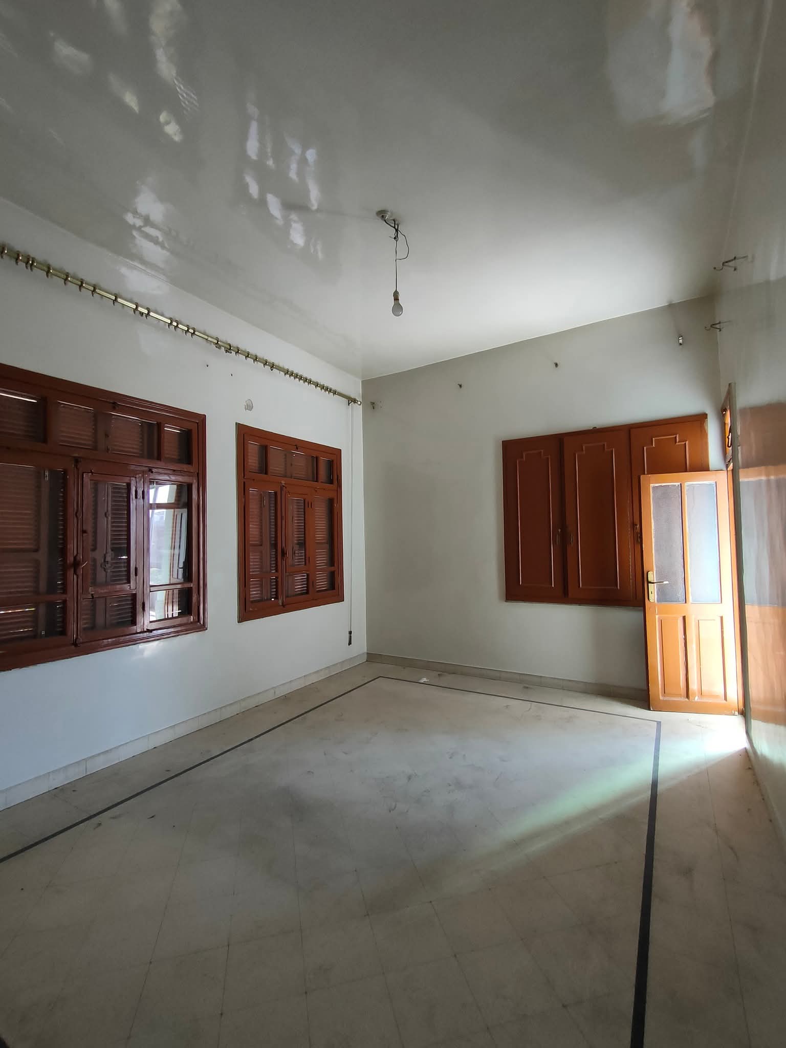 شقة للبيع -ساحة الشهبندر - 3