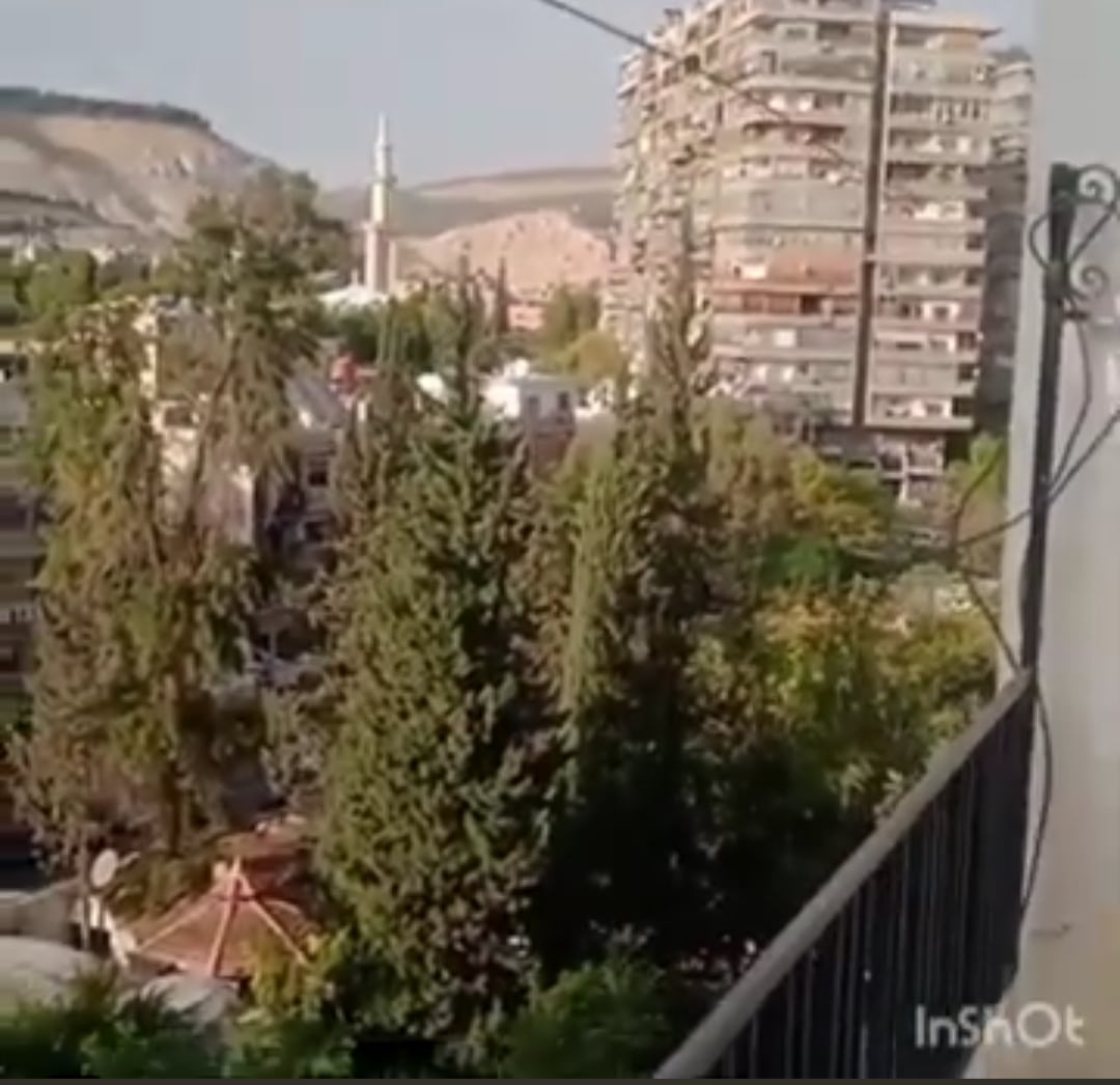 شقة للبيع بموقع مميز-مزة الجلاء - 2