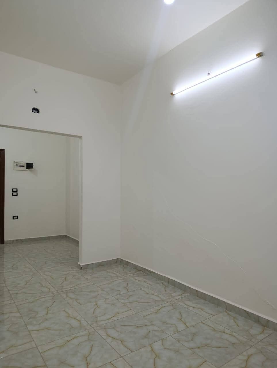 شقة للبيع -حرستا حي السيل - 3