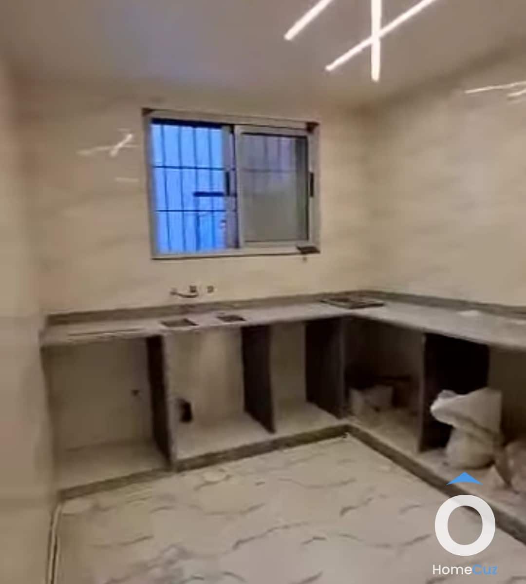 شقة للبيع -برزة -مسبق الصنع - 2