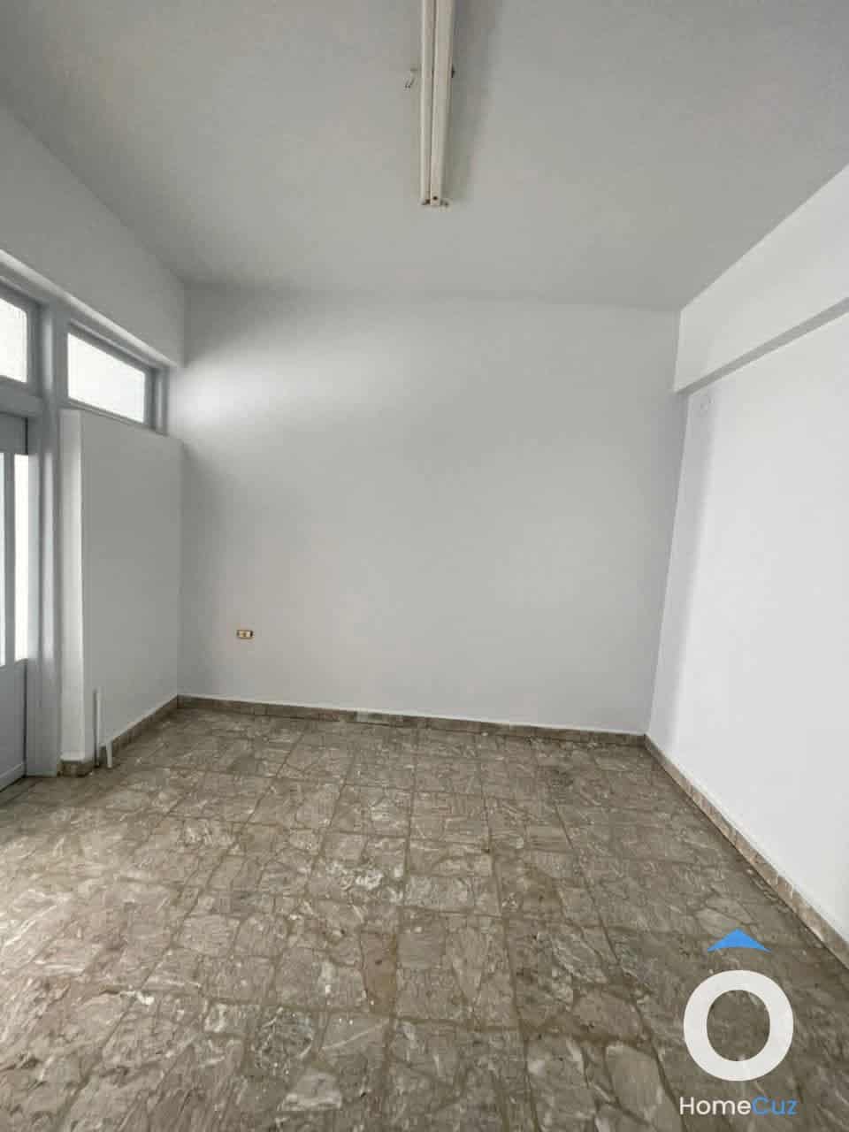 شقة بدون فرش للايجار - مزة -طريق الجلاء - 3