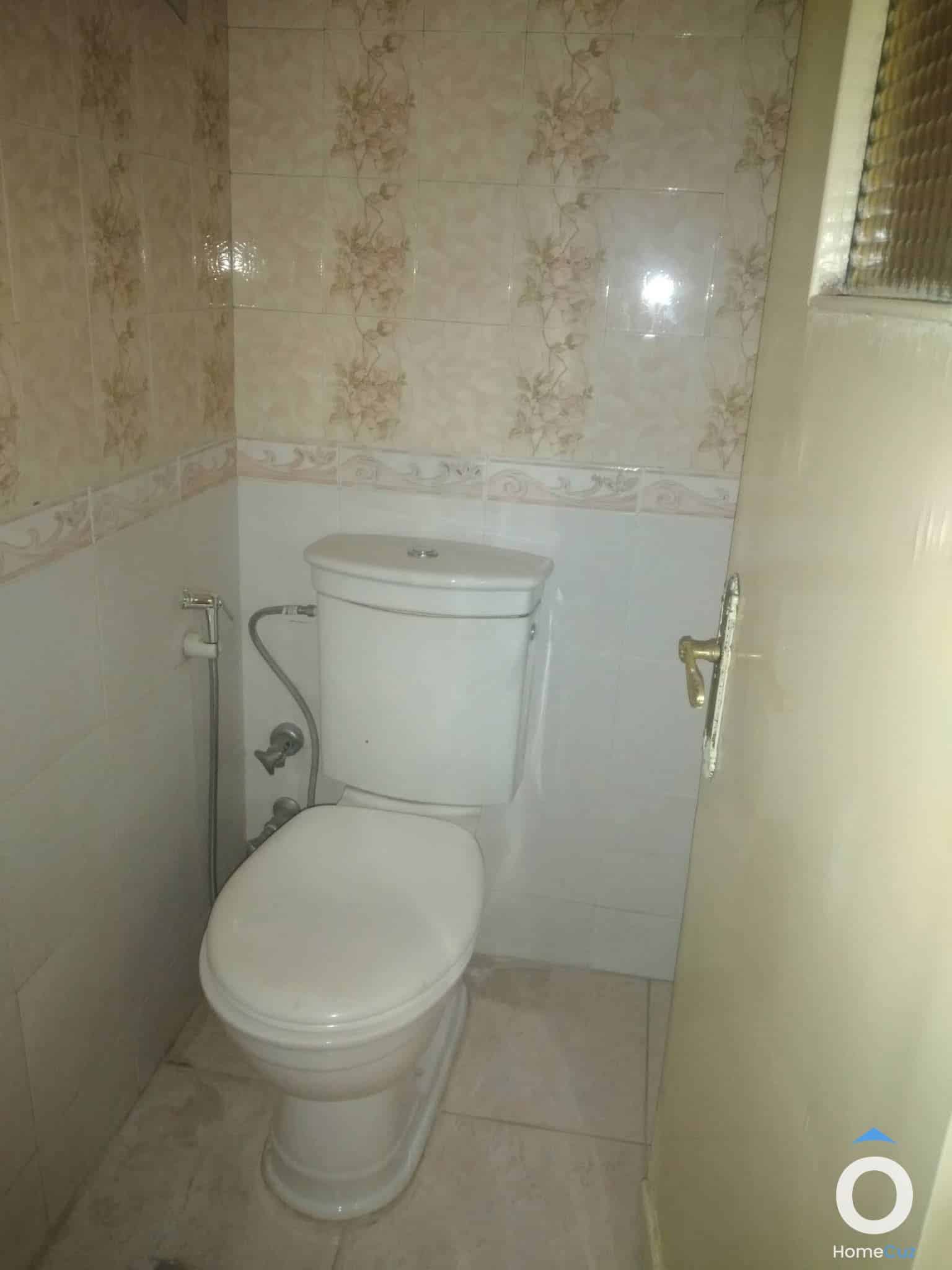 شقة للايجار بدون فرش- شارع فارس خوري - 3