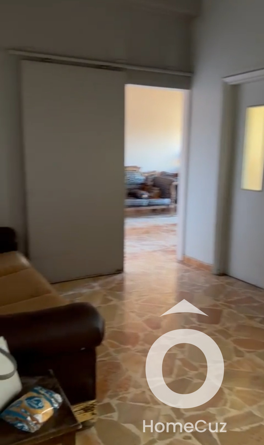 شقة للبيع- ضاحية التل - 2