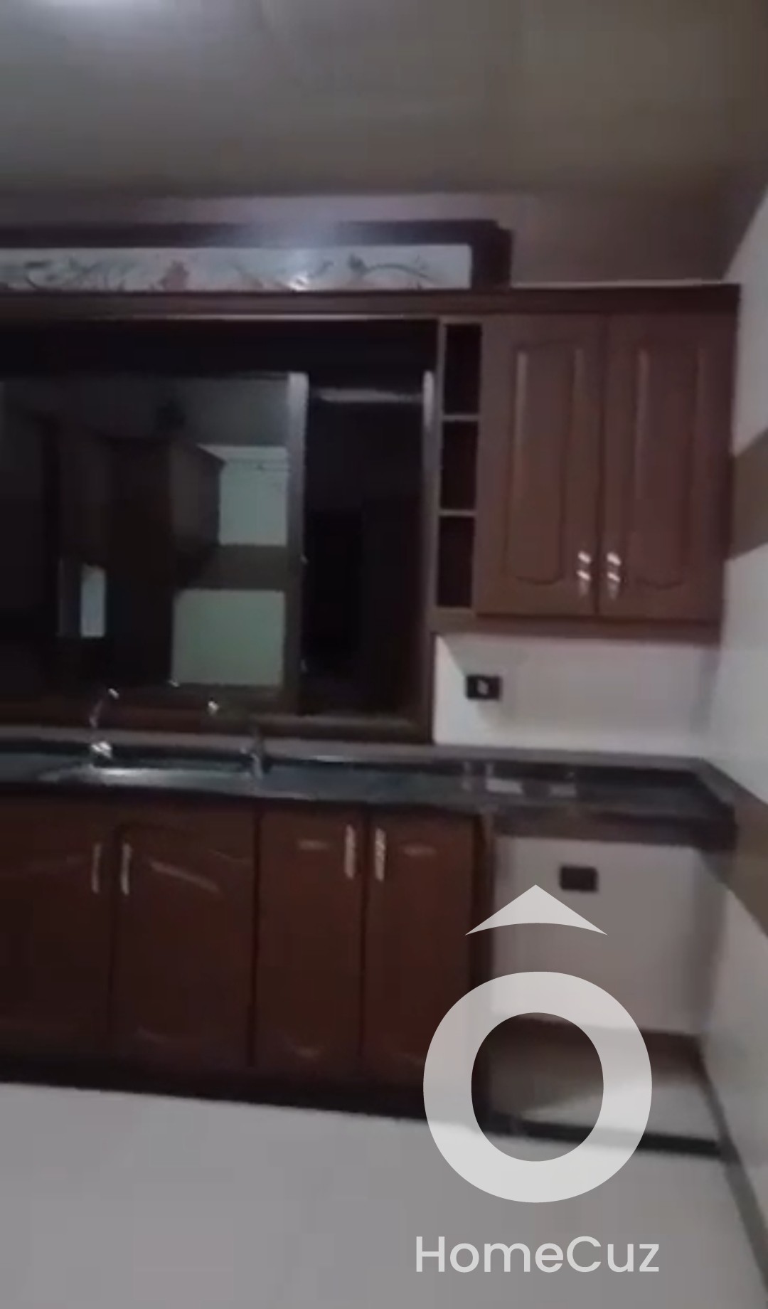 شقة ديلوكس للبيع - تخطيط كفرسوسة - 2