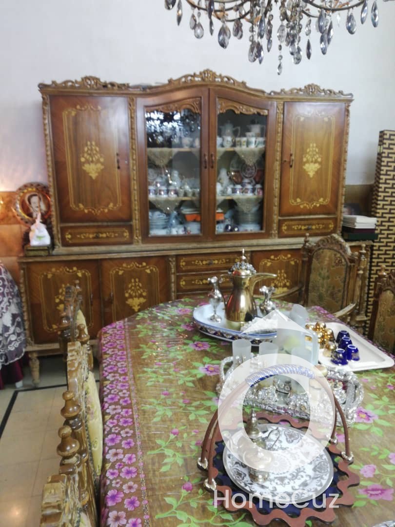 شفة للبيع - 2